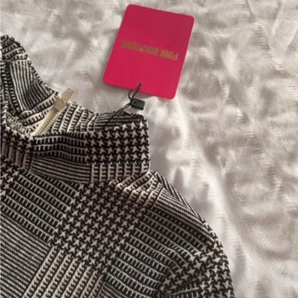 Checked mini dress - Picture 4 of 8